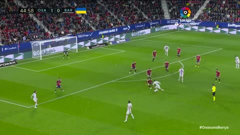 Resumen de CA Osasuna vs FC Barcelona (1-2)