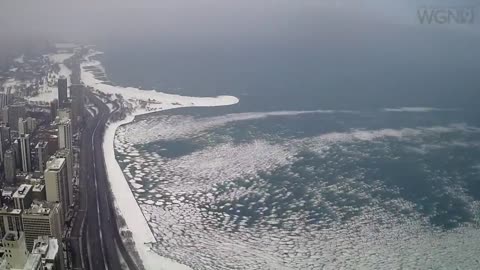 Video shows ice breaking away from Lake Michigan after deep freeze