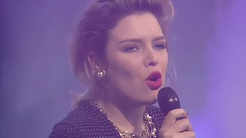 Kim Wilde - Four Letter Word (Top Pops 22.12.1988) (Upscaled) UHD 4K