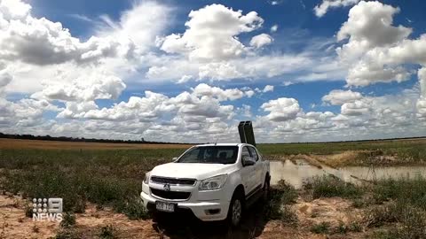 A missile launcher-fitted ute is being tested in the Australian outback | 9 News Australia