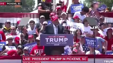 This is the genius of Trump - The biggest crowd he’s had all year and he’s explaining his case