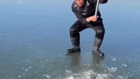 Amazing ice fishing🎣 vedio ||