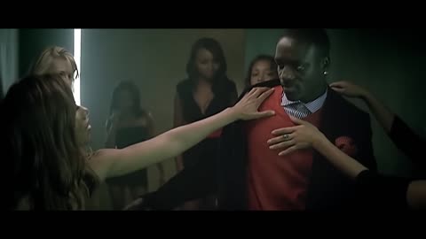 Akon - Smack That (Official Music Video) ft. Eminem