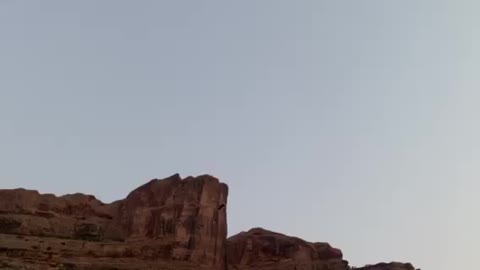 Base jump Colorado river