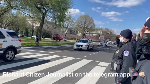 4/2/21 Richard Citizen Journalist Update from DC-Asking Capital Police Questions Part 1 of 2