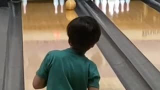 7-year-old bowler shows off incredible skills