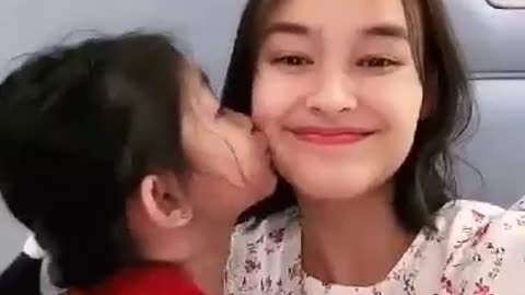 The lovable Aunt { Liza Soberano}