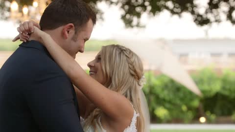 Cook Films Wedding Moments First Dance