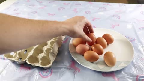 How To Perform 10 Magic Tricks With Eggs