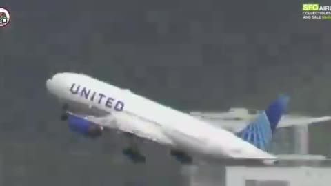 Departure from San Francisco International Airport, a tire on a United Airlines Boeing 777 was lost