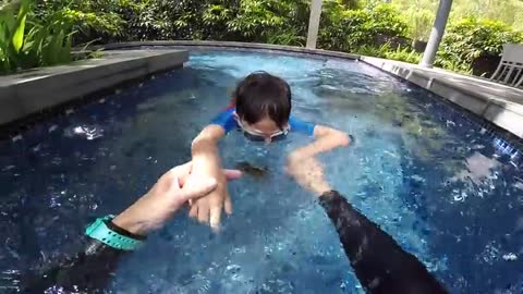 How to Teach your Kid to Swim with no stress