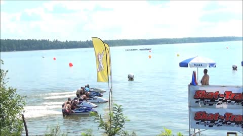 Jet ski race start