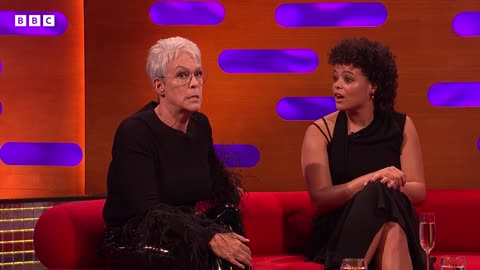 Jamie Lee Curtis had to have a guard to watch her own movie! _ The Graham Norton Show - BBC (1)