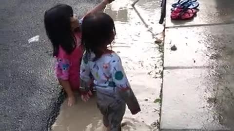 playing mud