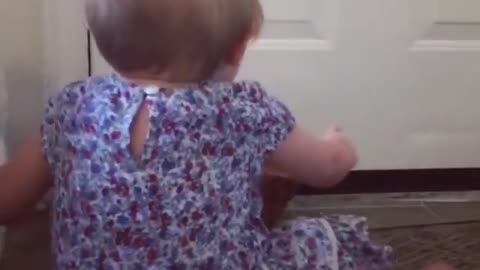 Baby Nogy circle around with Kitten in front of her mother room