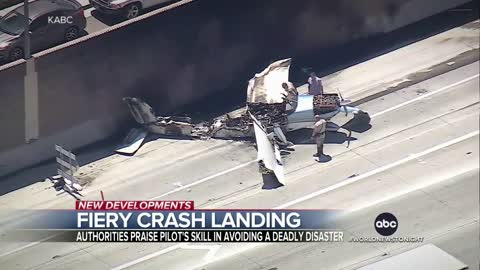 Small plane makes emergency landing on highway | WNT