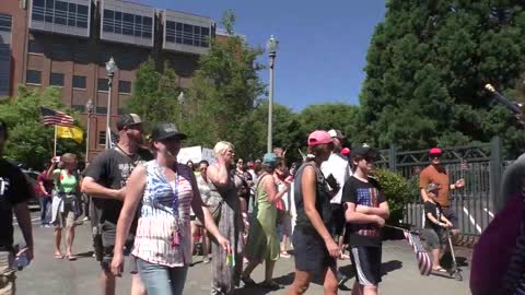 Washingtonians Rally Outside Sheriffs Office Demanding The Sheriff Denounces Inslee's Mask Order