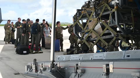 U.K. Royal Air Force Atlas A400M U.S. personnel and equipment