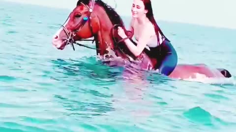 Dubai beach horse riding #horsebackriding #horse #horseride