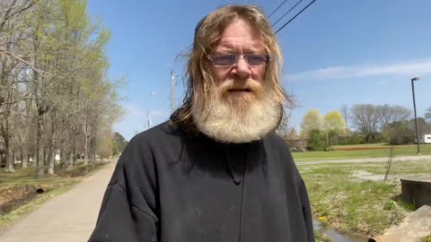 Grumpy Longboards to the Barber for a Beard Trim