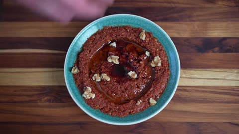 Muhammara, Salad