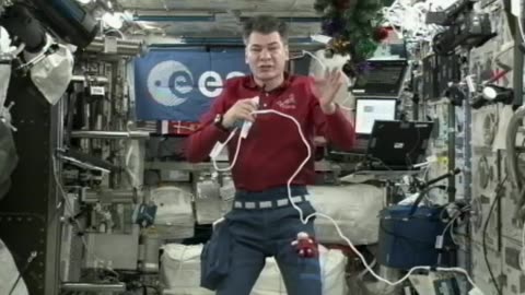 ESA Astronaut Nespoli _Parla Con_ Italian TV