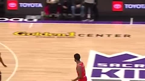 Caruso Shows Off Ridiculous Hustle 😮