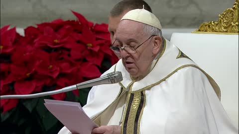 Pope Francis urges people this Christmas to ‘do something good’