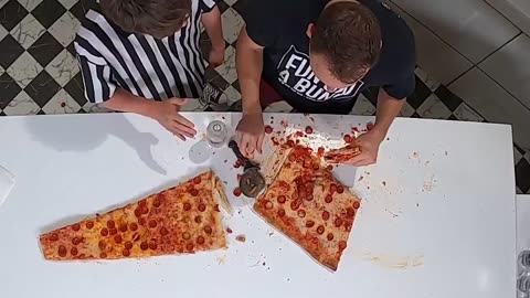 I Ate The World’s Largest Slice Of Pizza