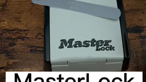 Masterlock Key Safe v Feelup gauge