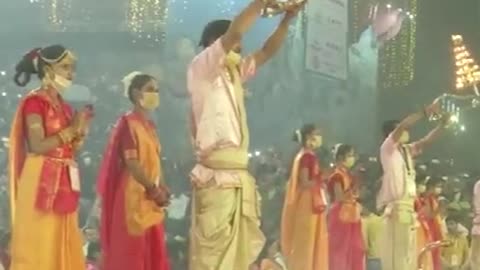 Maha Aarti on the bank of #Ganga river in #Varanasi on the occasion of Dev Deepawali