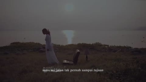 On the way home, Nadin Amizah was in tears (Official Lyric Video)