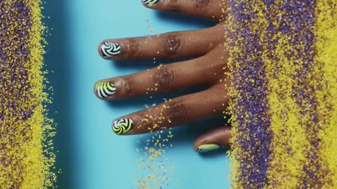 creative nails