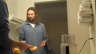 RAW FOOD NINJA! GOURMET RECIPES - LETTUCE LEAVES W MANGO DRESSING - Mar 22nd 2011