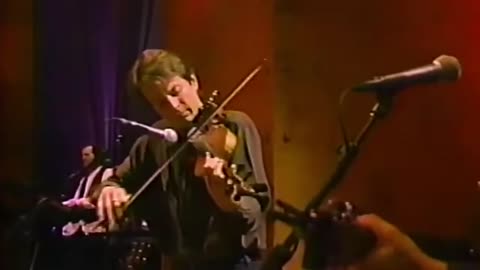 Earl Scruggs with Randy Scruggs & Ricky Skaggs Foggy Mountain Breakdown