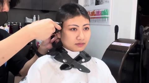 Chinese woman headshave #5421