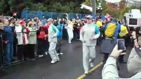 the first 2010 olympic torch switch on the Canadian soil