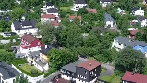 School at the Outskirts of Frognerparken Drone short