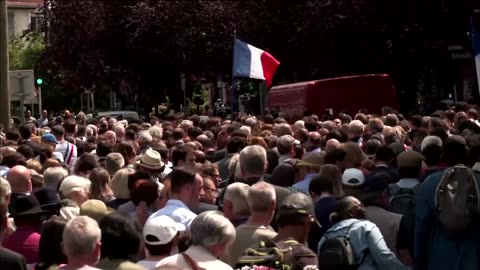 French mayors hold defiant rallies after riots