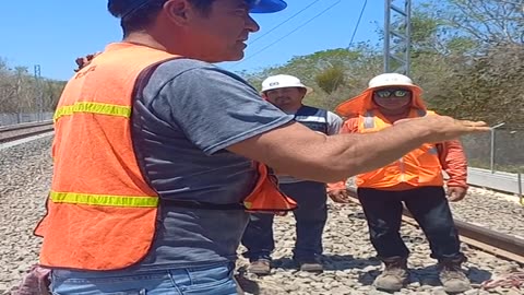 Saludo a los rumbos en el Tren Maya