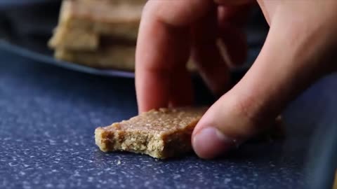 No Bake Cinnamon Protein Bars