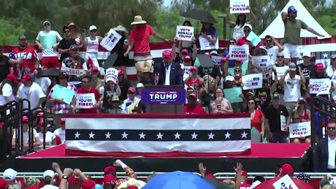 Donald Trump tells Nevada rally he won't tax tips | REUTERS