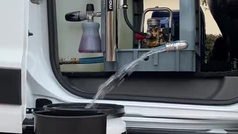 Automotive interior cleaning equipment