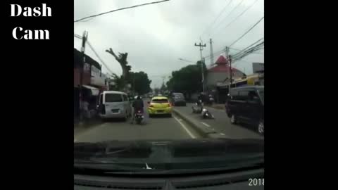 Dash Cam Car Accident #11