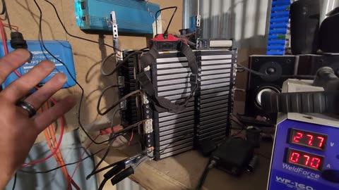 Bulk Charging my off grid battery pack with a inverter welder? let's test