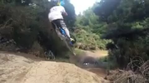 Extreme MTB Falls Thrill Compilations