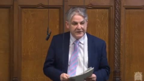 British MP Philip Davies: "Young and previously healthy people are dying at home..."