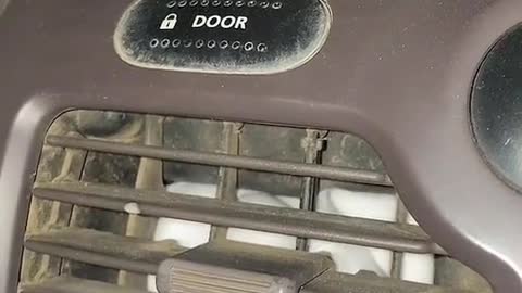 Automobile air conditioning cleaning