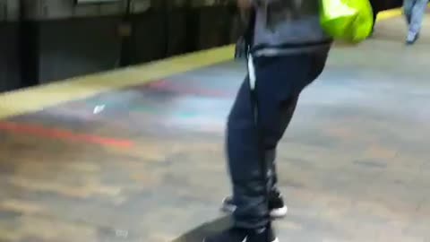 Man feels the groove on MBTA subway