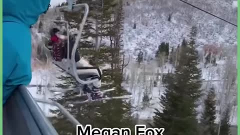 This lad's ski lift encounters are hilarious 😂⛷